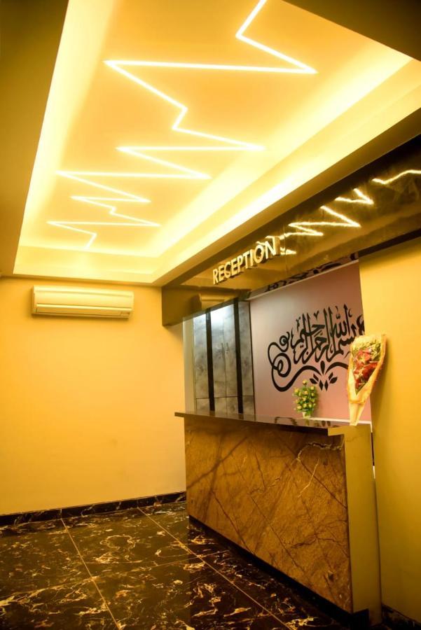 Charyana Hotel Ac Dormitory Ahmedabad Exterior photo